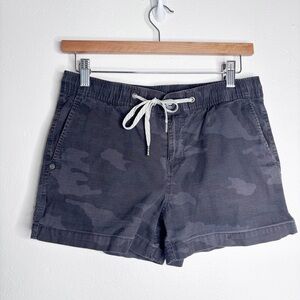 Vuori Gray Ripstop Camo Shorts Size Small